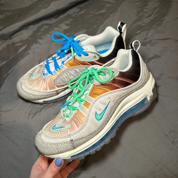 Air Max 98 'On Air: NYC La Mezcla - Picture 3 of 5